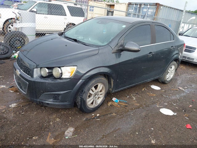 Chevrolet Sonic Lt Auto