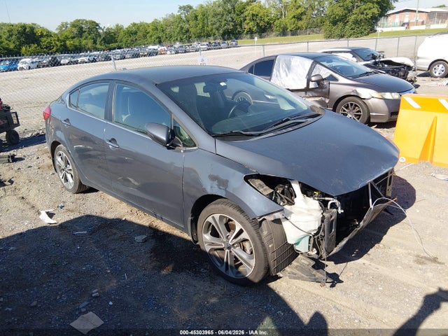 Salvage Kia Forte Image