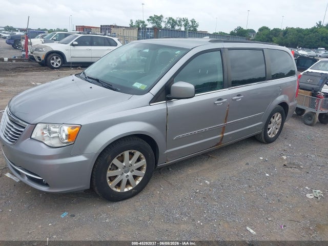 Chrysler Town & Country Touring