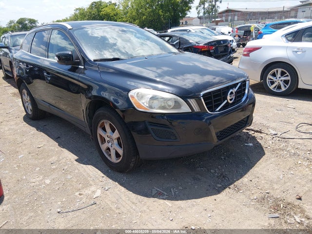 Salvage Volvo XC60 Image