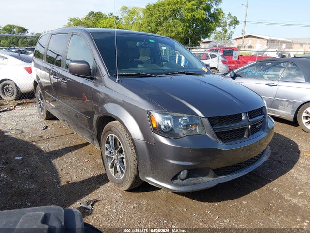 Salvage Dodge Grand Caravan Image
