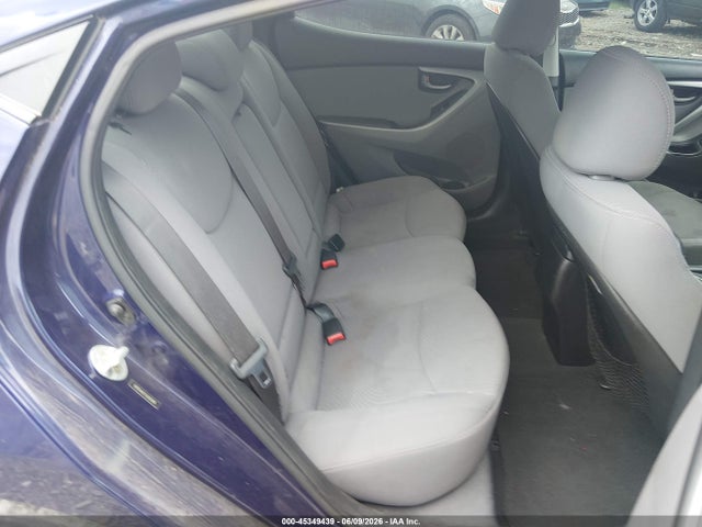 Hyundai ELANTRA Se