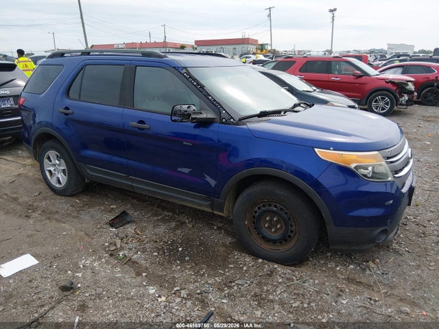 Salvage Ford Explorer Image