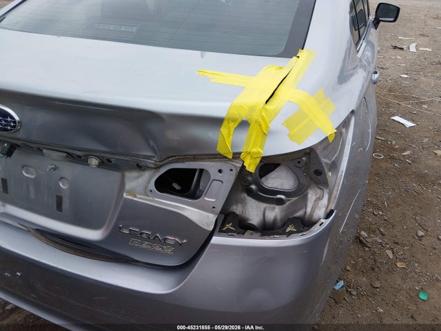 Subaru Legacy 2.5i Premium