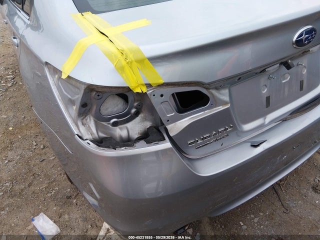 Subaru Legacy 2.5i Premium