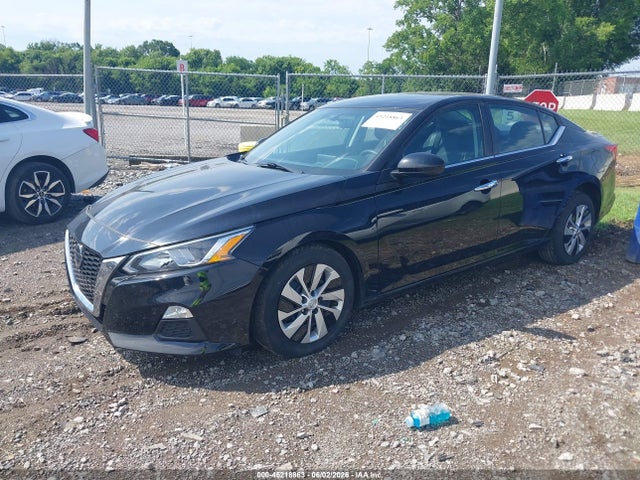 Nissan Altima S Fwd