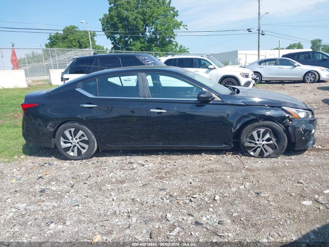 Nissan Altima S Fwd