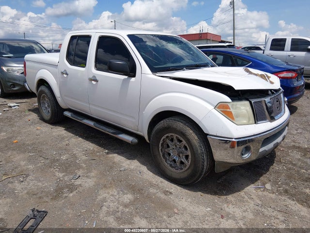 Salvage Nissan Frontier Image