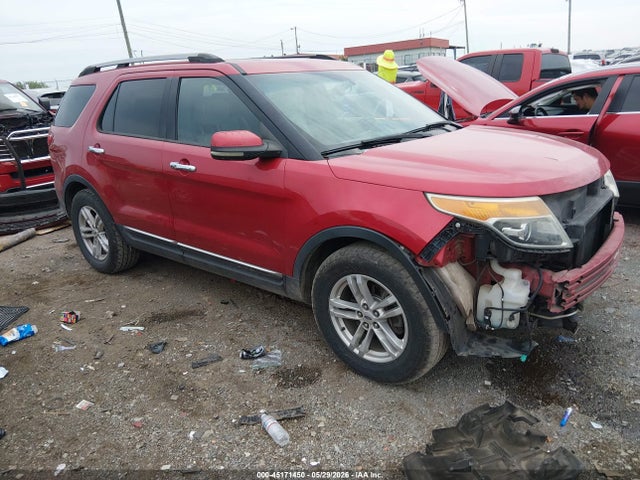 Salvage Ford Explorer Image