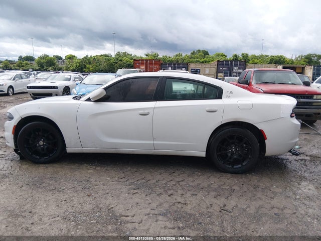 Dodge Charger Sxt