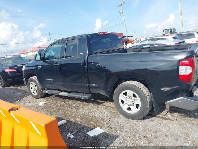 Toyota Tundra Sr5 5.7l V8