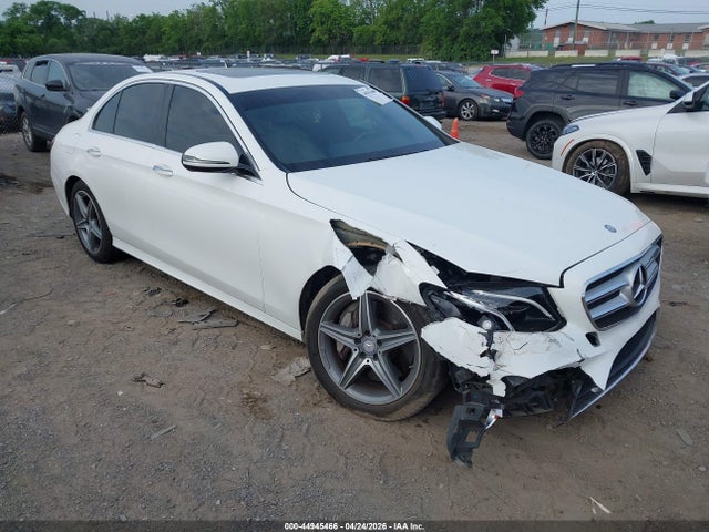 Salvage Mercedes-Benz E-Class Image