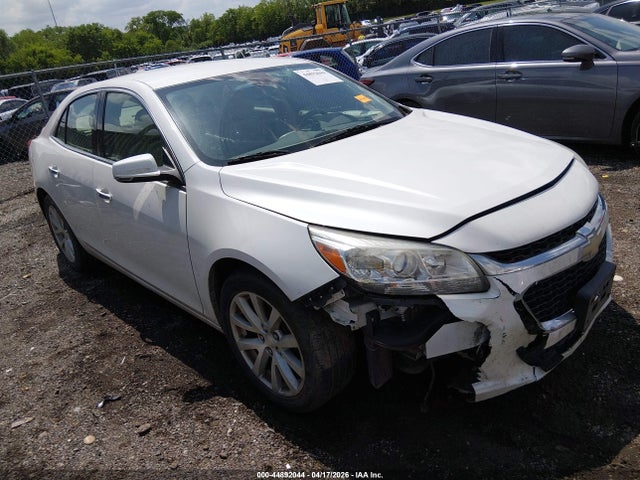 Salvage Chevrolet Malibu Image