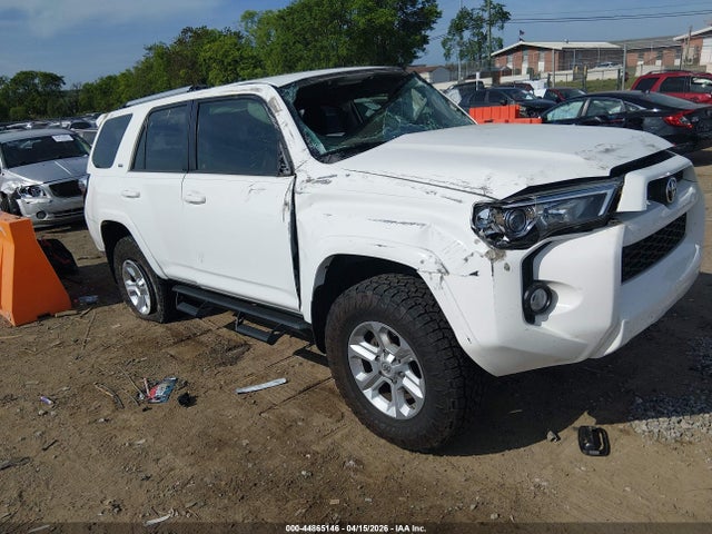 Salvage Toyota 4Runner Image