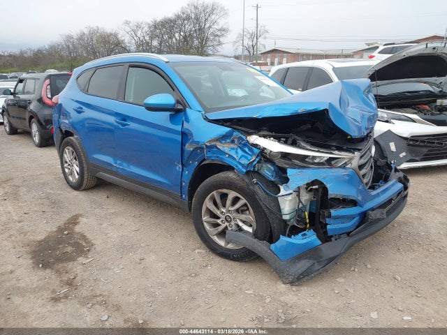Salvage Hyundai TUCSON Image