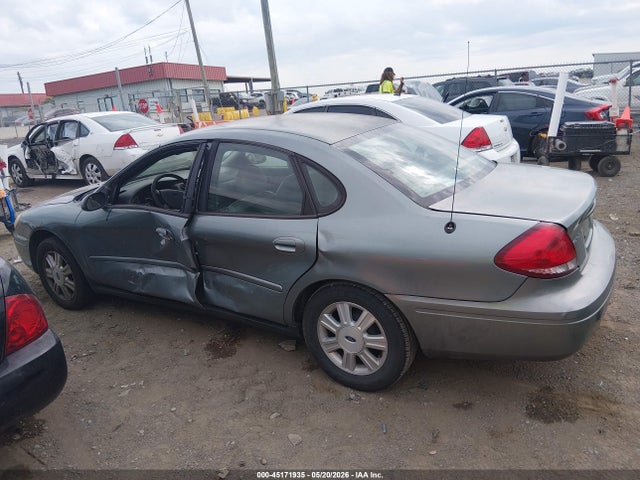Ford Taurus Sel