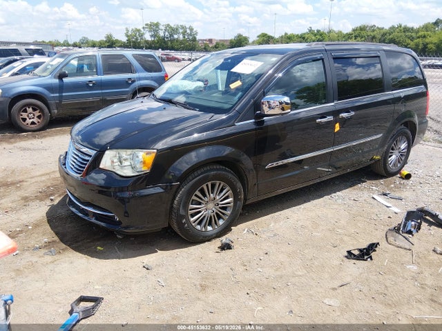 Chrysler Town & Country Touring-l