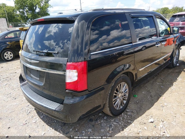 Chrysler Town & Country Touring-l
