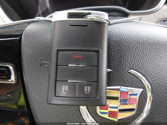 Cadillac SRX Standard