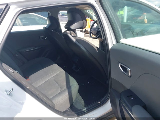 Kia K4 Lxs