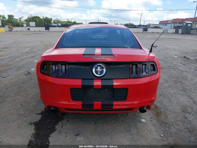 Ford Mustang V6