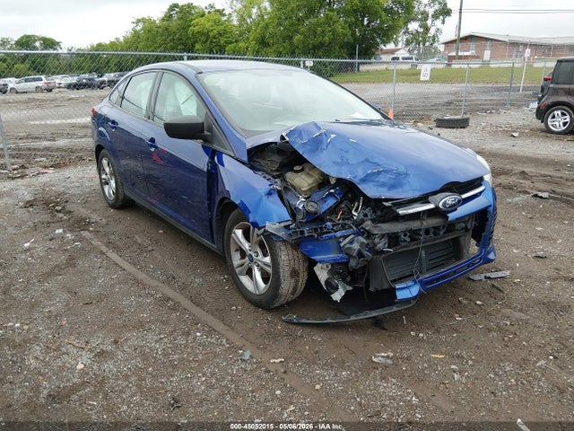 Salvage Ford Focus Image