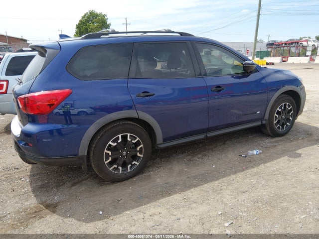 Nissan Pathfinder Sl
