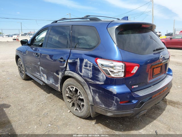 Nissan Pathfinder Sl