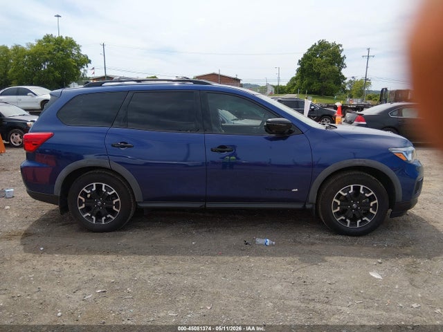 Nissan Pathfinder Sl