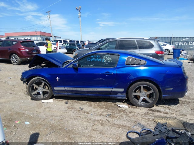 Ford Mustang V6 Premium