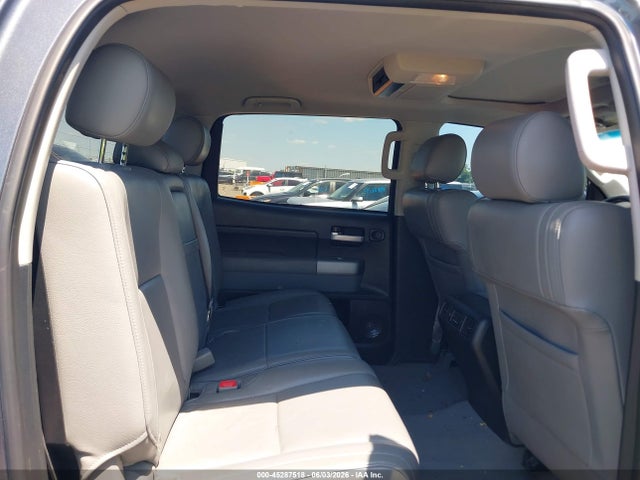 Toyota Tundra Limited 5.7l V8