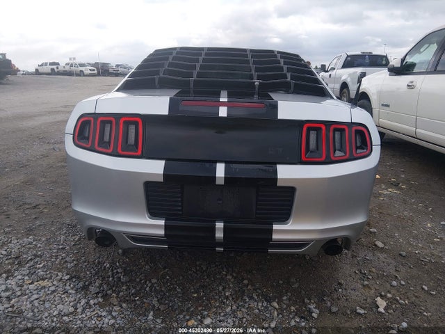 Ford Mustang V6