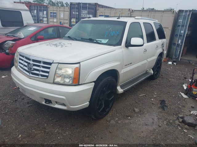Cadillac Escalade Standard