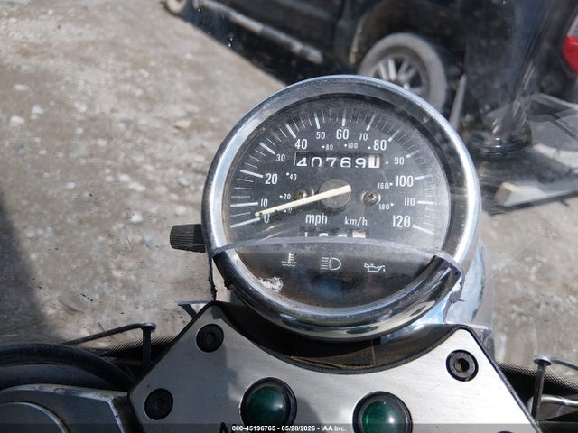 Suzuki Vz800
