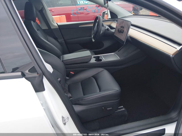 Tesla Model Y Long Range Dual Motor All-wheel Drive