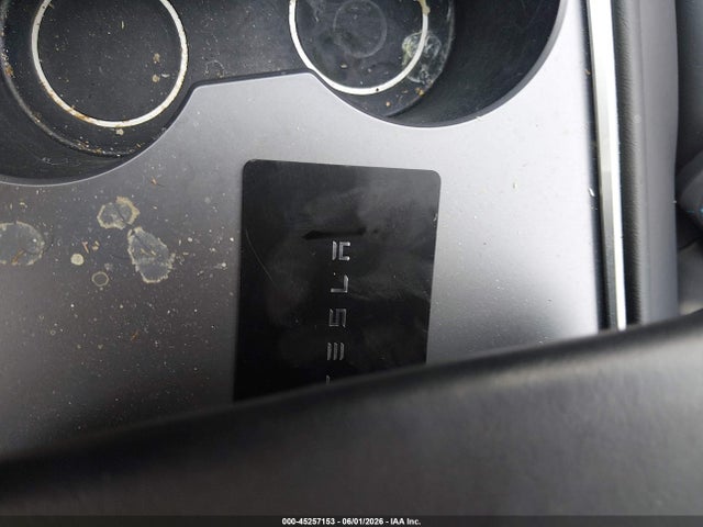 Tesla Model Y Long Range Dual Motor All-wheel Drive
