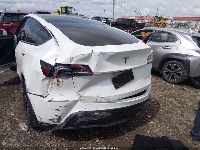 Tesla Model Y Long Range Dual Motor All-wheel Drive