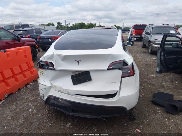 Tesla Model Y Long Range Dual Motor All-wheel Drive