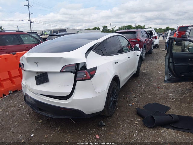 Tesla Model Y Long Range Dual Motor All-wheel Drive