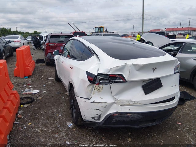 Tesla Model Y Long Range Dual Motor All-wheel Drive