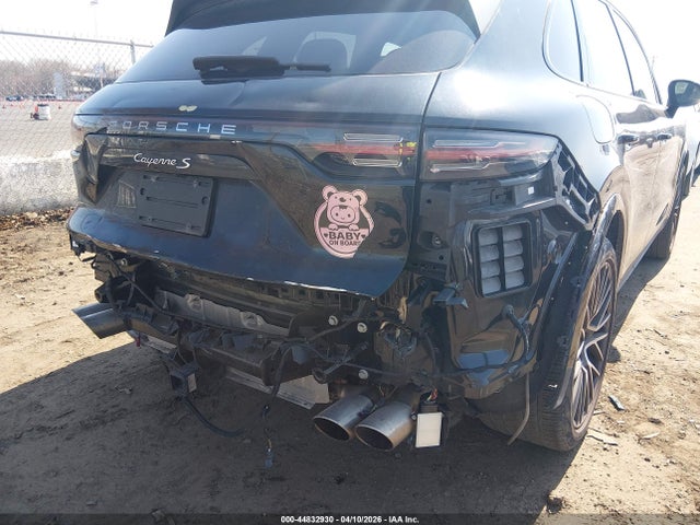 Porsche Cayenne S
