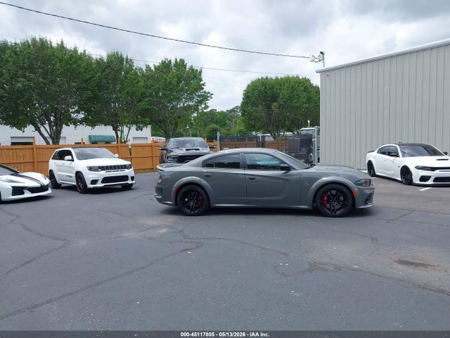 Dodge Charger Srt Jailbreak