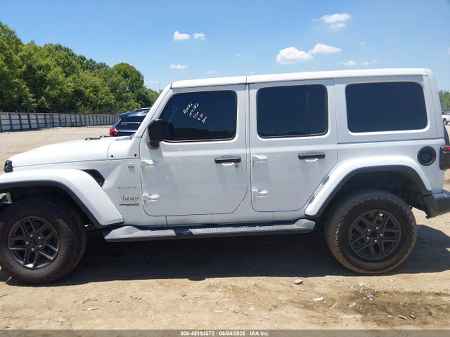 Jeep Wrangler Sahara 4x4