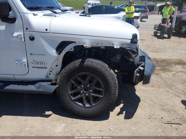 Jeep Wrangler Sahara 4x4