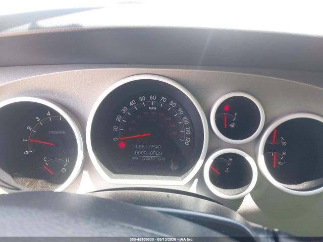 Toyota Tundra Limited 5.7l V8