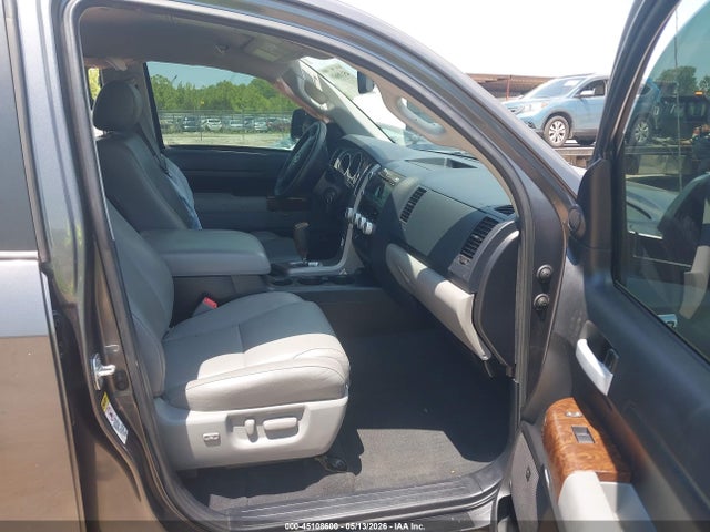 Toyota Tundra Limited 5.7l V8