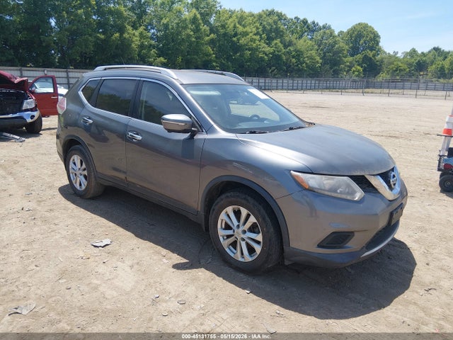 Salvage Nissan Rogue Image