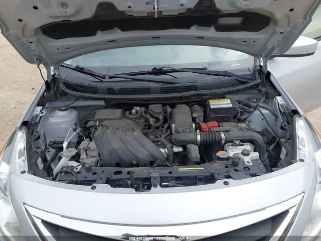 Nissan Versa 1.6 Sv