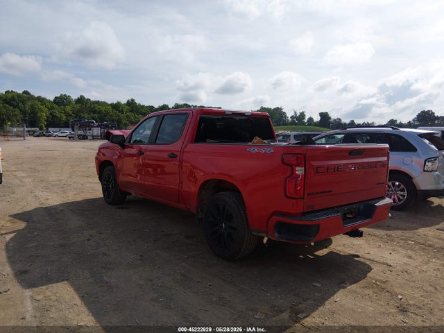 Chevrolet Silverado 1500 Custom