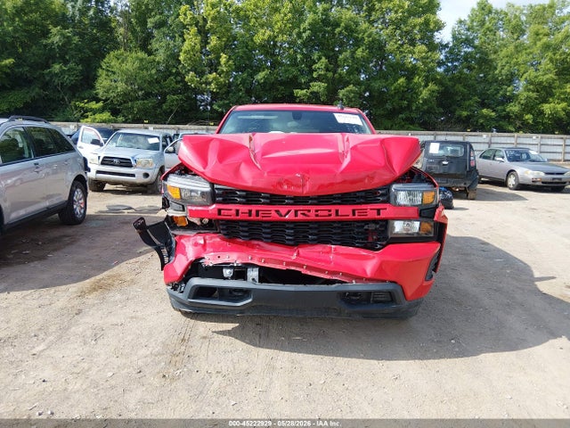 Chevrolet Silverado 1500 Custom
